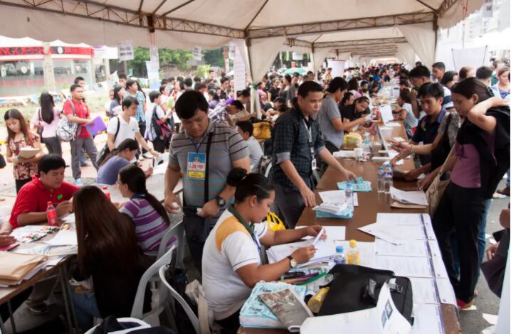 在菲律宾非法务工会受到怎样的惩罚呢？