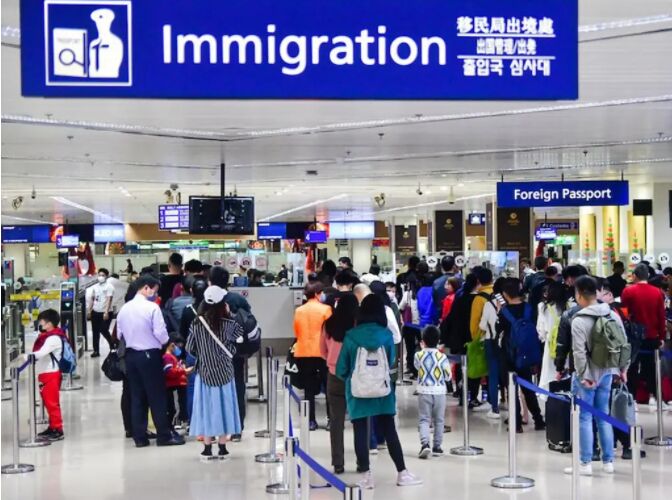 中国人如何才能免签入境菲律宾呢？