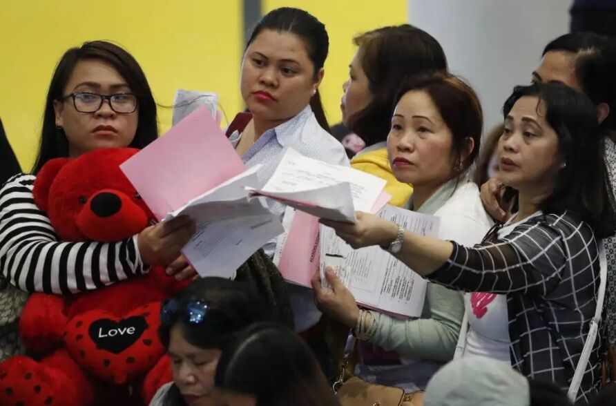 菲律宾劳工部提醒雇主圣诞前发放十三薪