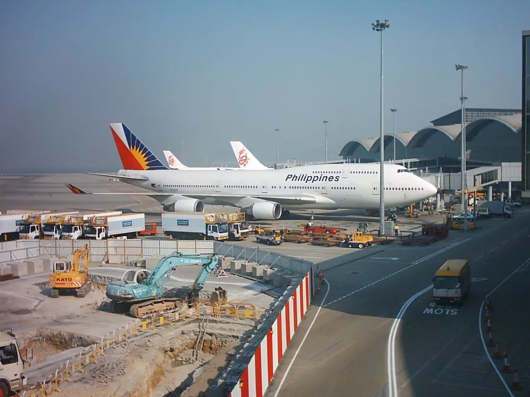 菲律宾预测2023年机票票价将下降！燃油附加费或取消！