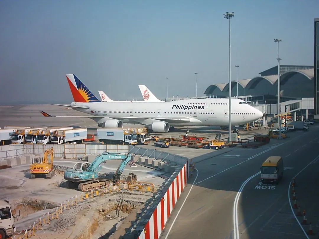通知！菲律宾航空1月14日恢复“马尼拉-广州”的往返航班！“马尼拉-厦门”今日恢复！