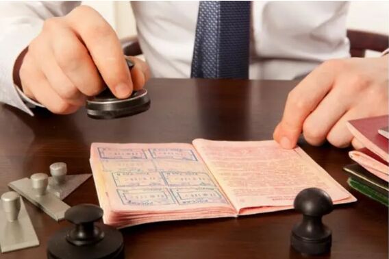 越南签证形式为贴纸签还是另纸签